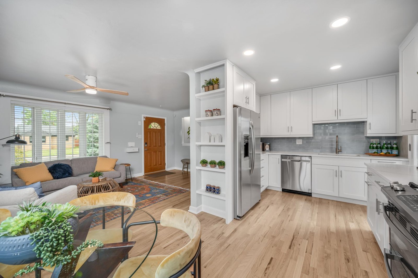 Virtual staging service